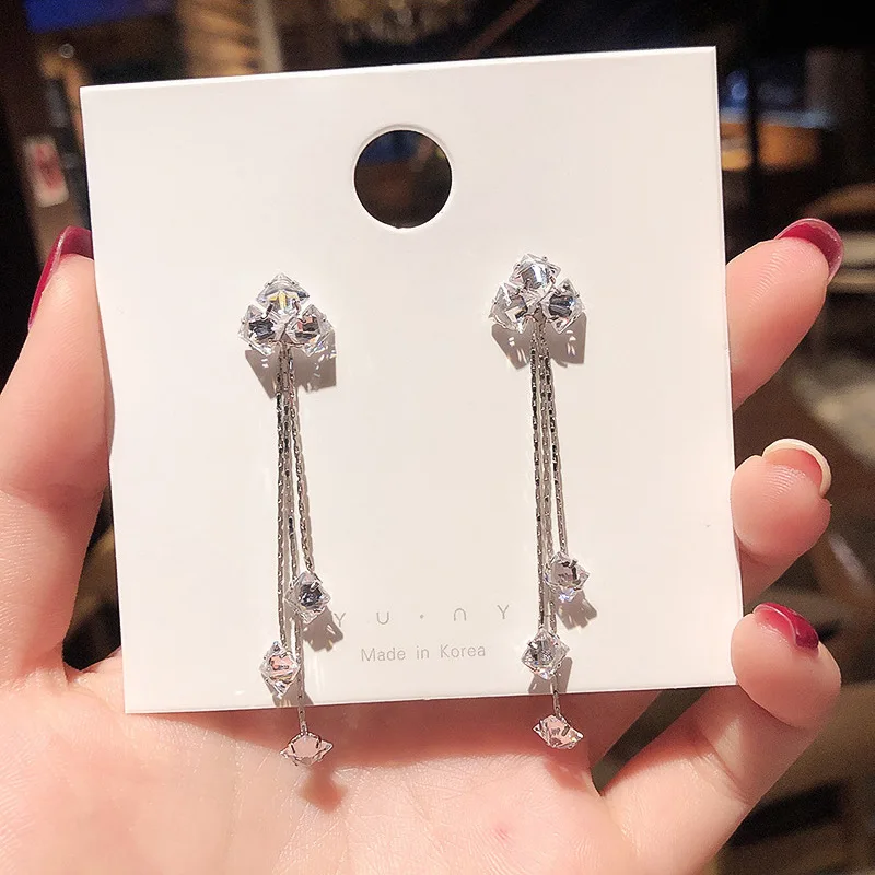 

Super flash tassel earrings female temperament long net red fresh super fairy earrings Joker earrings