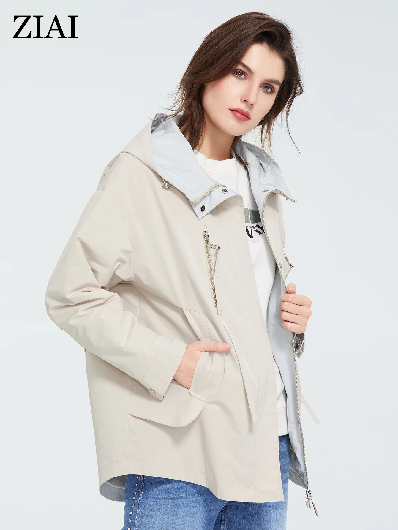 

Новинка 2022, женский весенний короткий бежевый тренчкот ZIAI с капюшоном, ветровка на молнии, женская верхняя одежда, Модный женский тренчкот