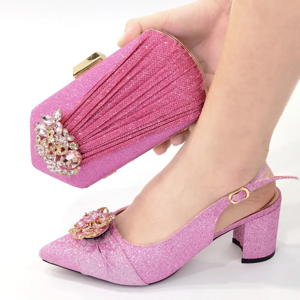 

Розовые африканские туфли для женщин, итальянская женская обувь и сумка, подходящий набор, украшенные стразы, нигерийские женские свадебны...