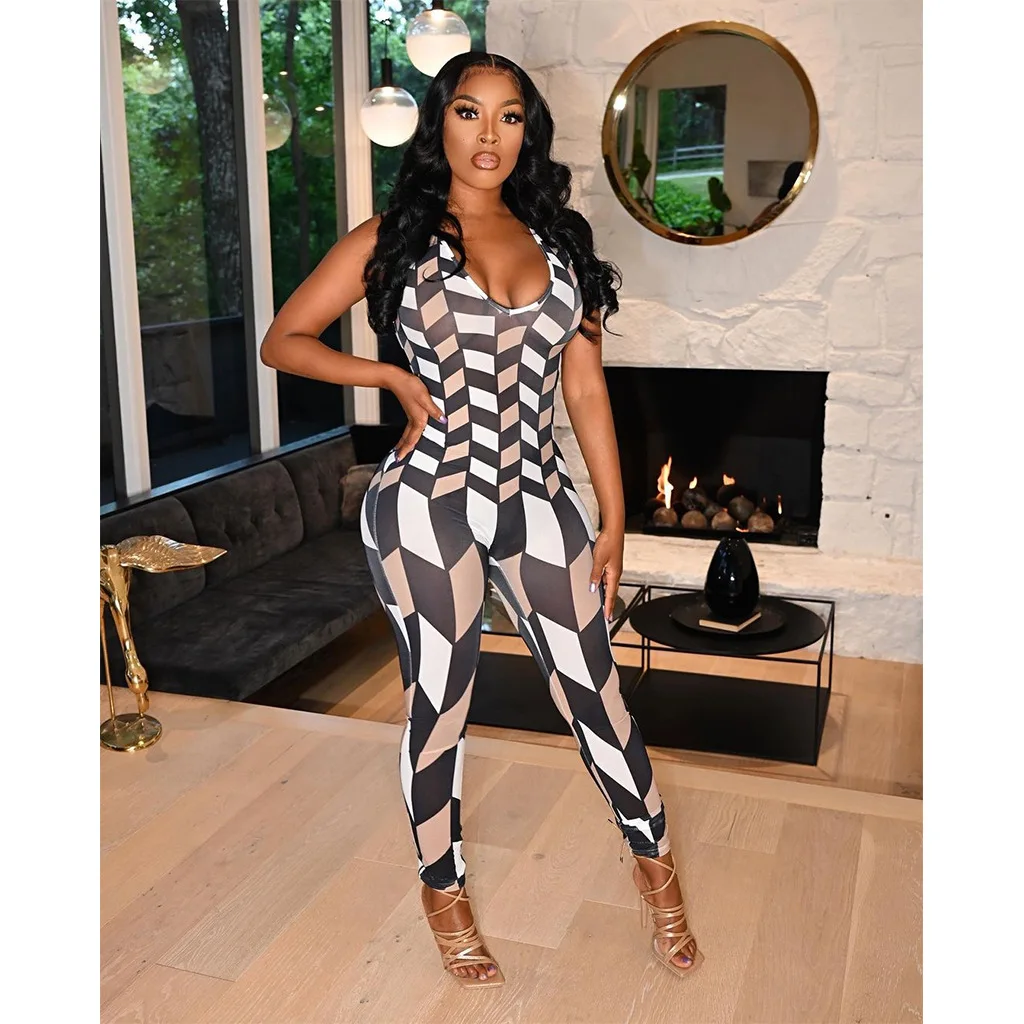 Женский жилет без рукавов и леггинсы с разноцветными бриллиантами уличные