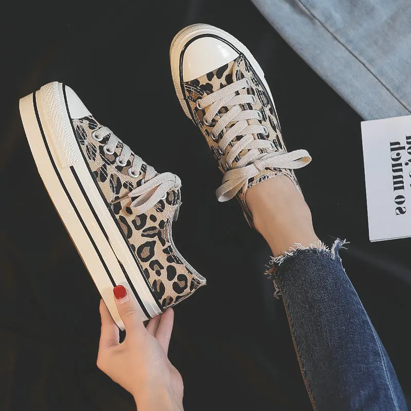 Модные дизайнерские женские повседневные туфли на плоской платформе Туфли