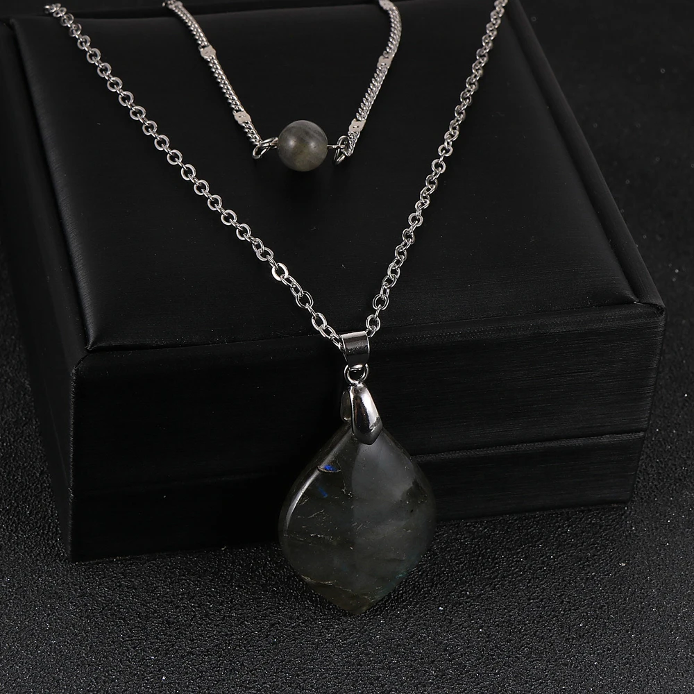 Женское ожерелье с подвеской из натурального камня лабрадорита Двухслойное
