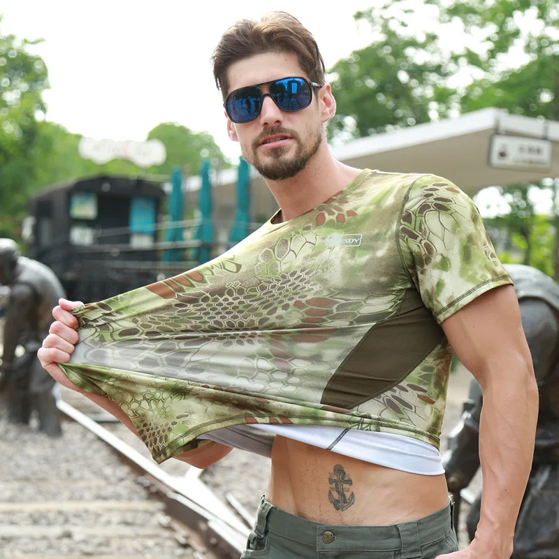 

Military T-shirt man outdoor camouflage hunting camouflage clothing military tactics