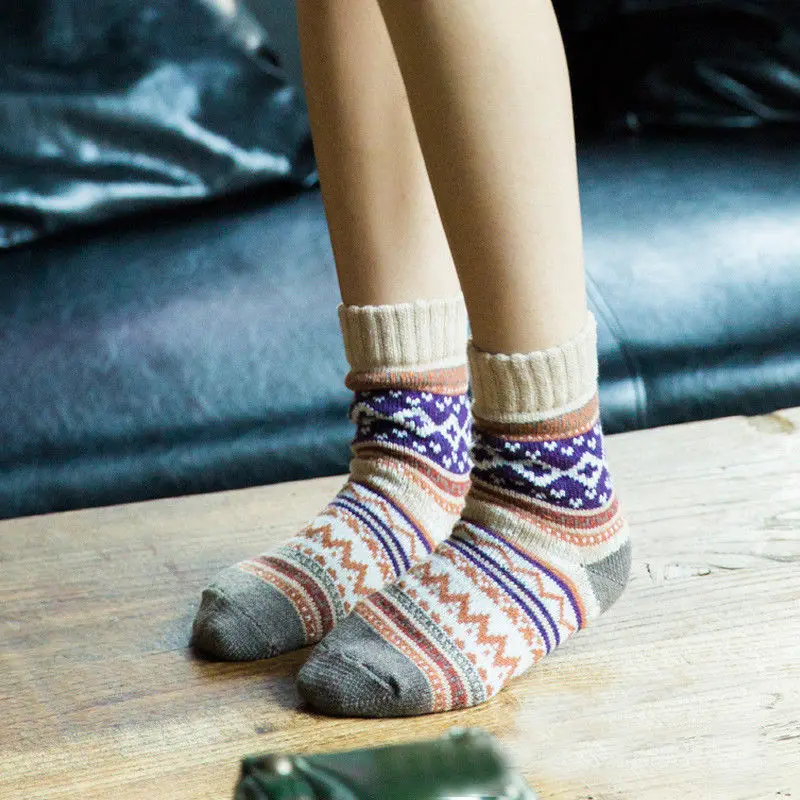 

New Fashion Winter Warm Women Casual Print Sock Cute Knitted Wool Thick Socks