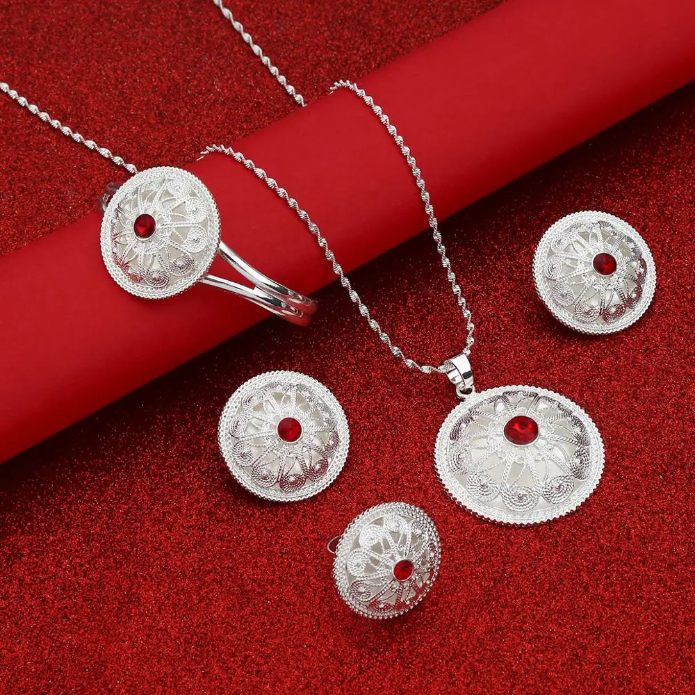 Комплект ювелирных изделий из колье серёг и кольца|Ювелирные наборы| |