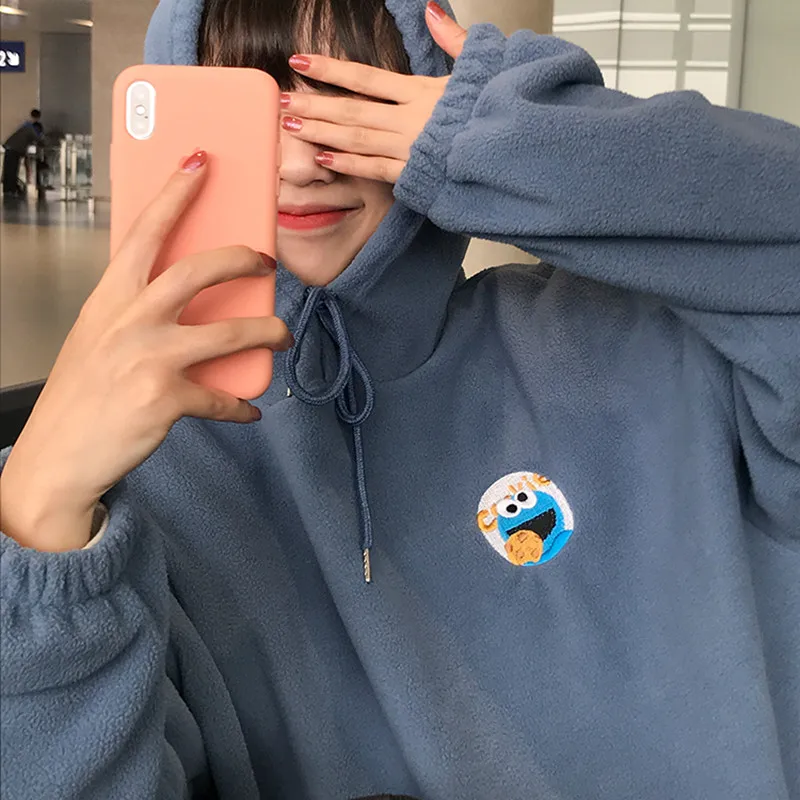 2 цвета осень и зима 2019 Свободный пуловер с длинным рукавом вышитыми героями