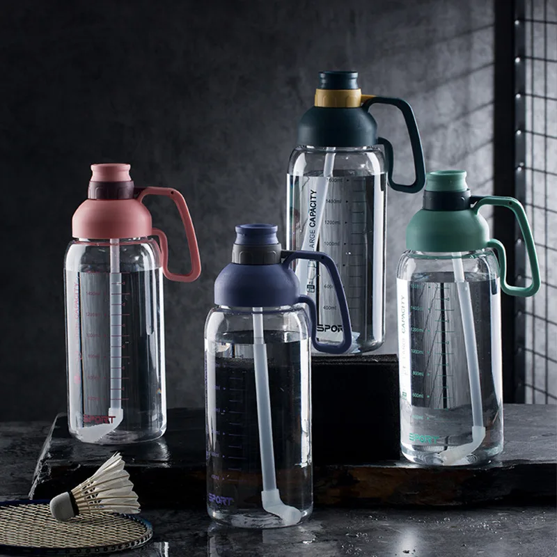 

1800 ml Large Capacity Water Bottle Gym Fitness Kettle Outdoor Camping Cycling Mountaineering Measuring Pipette Sports Bottle