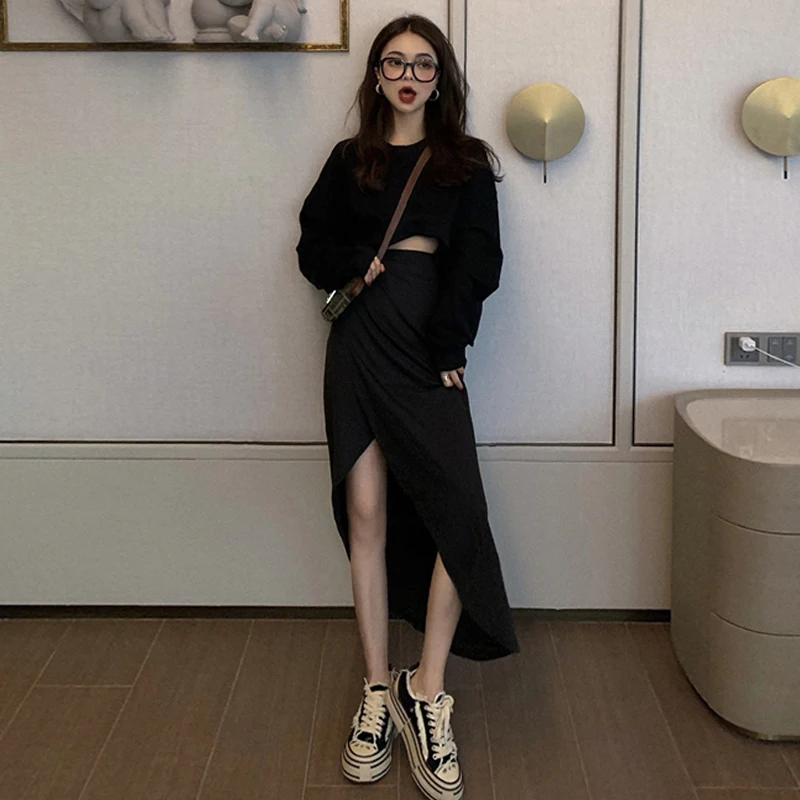 

Spring 2021 new Korean version of the high-waisted irregular slit skirt black mid-length skirt medieval skirt pleated skirt