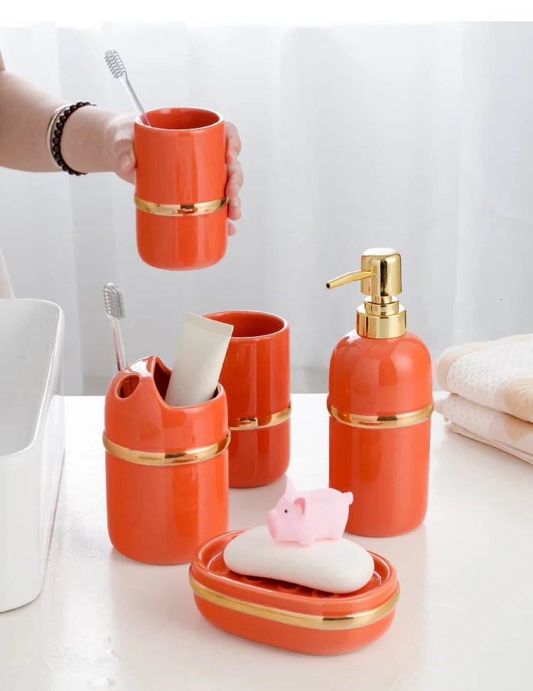 Набор из пяти предметов для ванной комнаты, набор для мытья ванной комнаты, легкий роскошный поднос для посуды, инкрустированный золотым бамбуковым лотком, пластиковые лотки