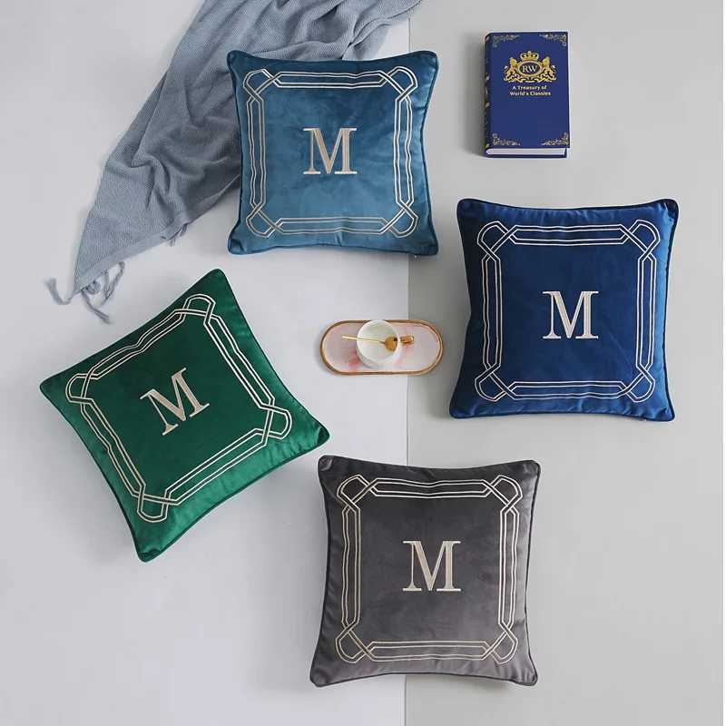 

Luxury Nordic Throw Pillowcase 45x45cm Home Decor Dutch Fleece Pillow Covers Letter M Embroidery Washable Cushion Cover T600