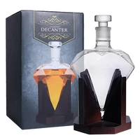 diamond shaped whiskey decanter with wooden base gift box 850ml