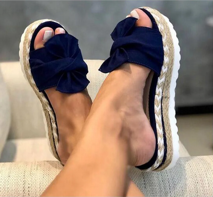 Сандалии женские с бантом повседневные пляжные шлепанцы на платформе без