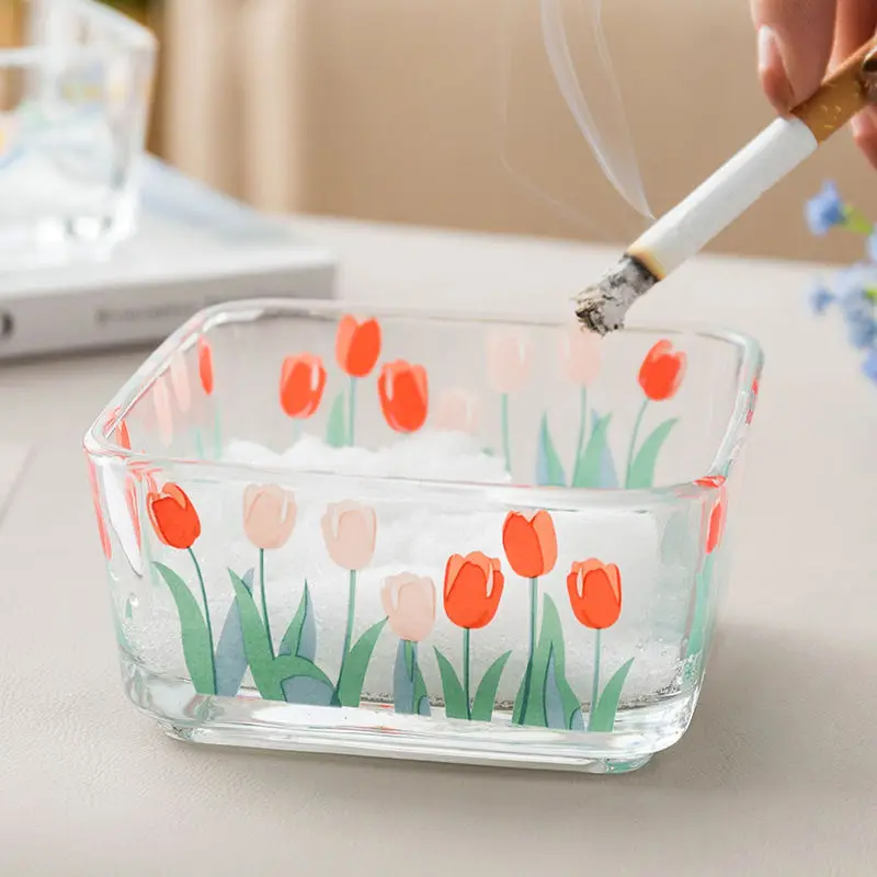 

2021 New Creative Ceramic Ashtrays Portable Round Pot Anti-Scalding Ashtray Holder with Lid Home Office Smoking Accessories