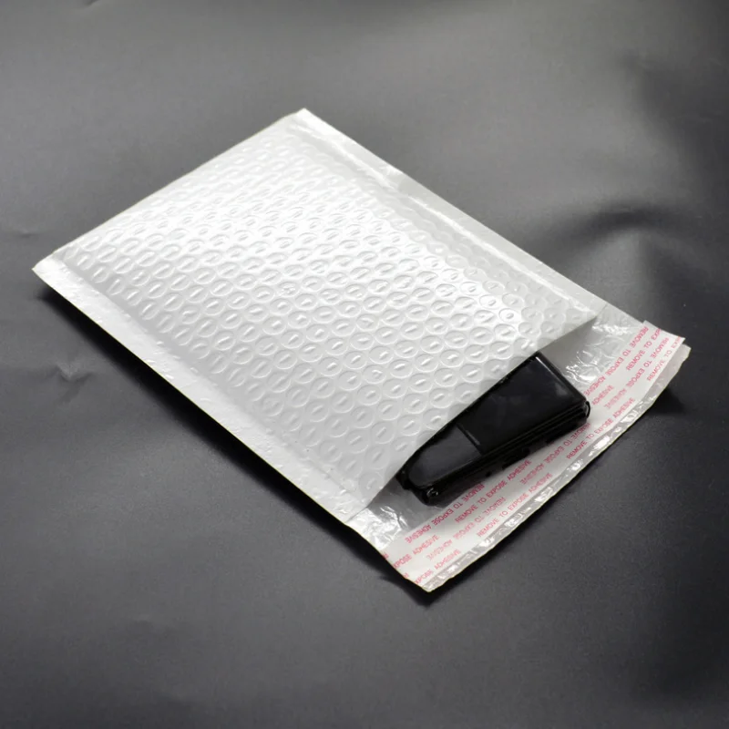 

50pcs Mailer Poly Bubble Padded Mailing Envelopes for Mailer Gift Packaging Self Seal Bag Bubble Padding White
