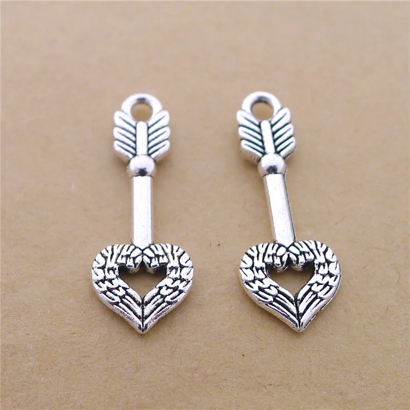 

200Pcs/lot Love Heart Arrow Charms 25x9MM Cute Heart Pendant Necklace Accessories