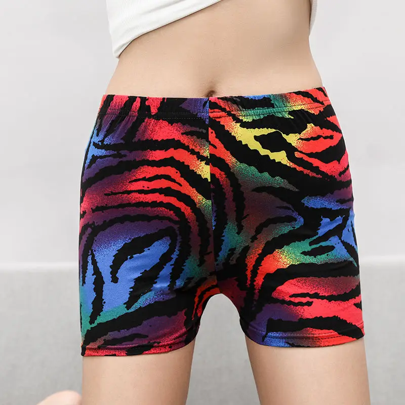 Трусы женские из вискозы дышащие бесшовные с цветочным узором мягкие нижнее