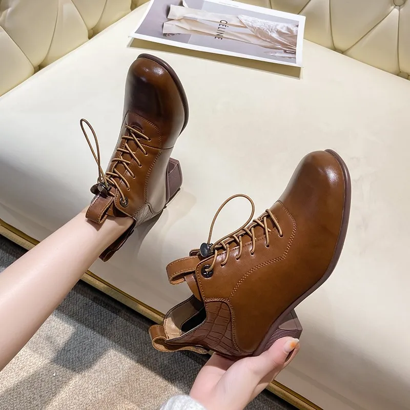 

Winter Women's Leather Platform Ankle Boots Fashion Female Low Heels Casual Shoes