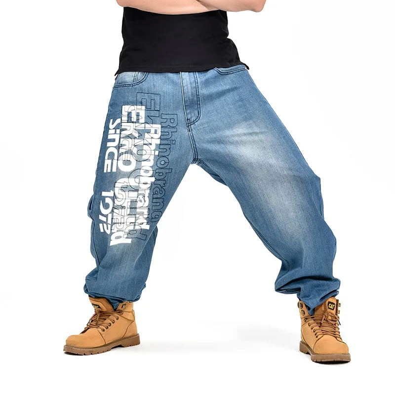 

Men Wide Leg Denim Pants Hip Hop Light Blue Skateboarder Jeans Plus Size Baggy Jeans for Rapper Relaxed Jean Joggers