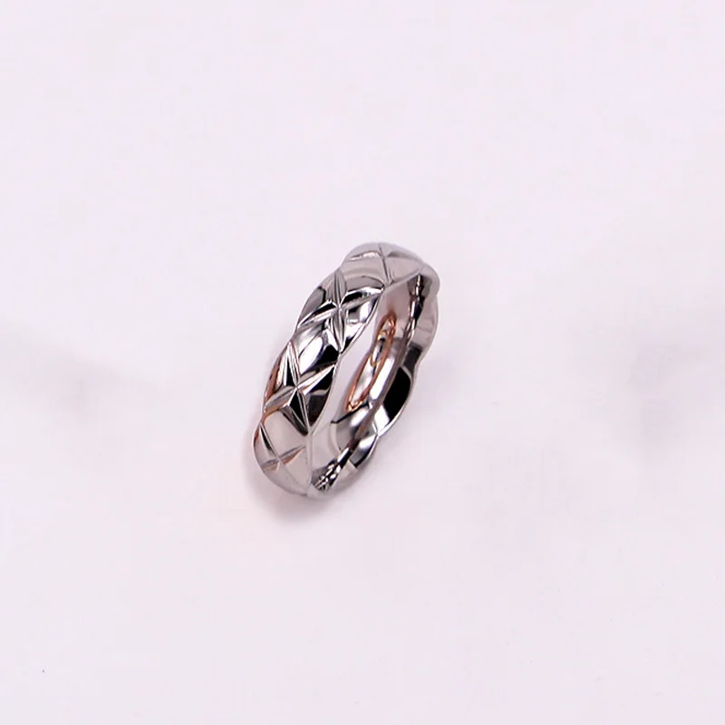 Женское кольцо из титановой нержавеющей стали с перекрестной сеткой | Украшения