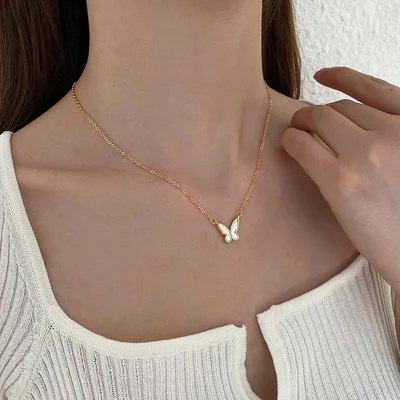 

New Stylish Fresh Necklace For Charming And Gorgeous Female Fashion Shell Butterfly Clavicle Chain Accessories Exquisite