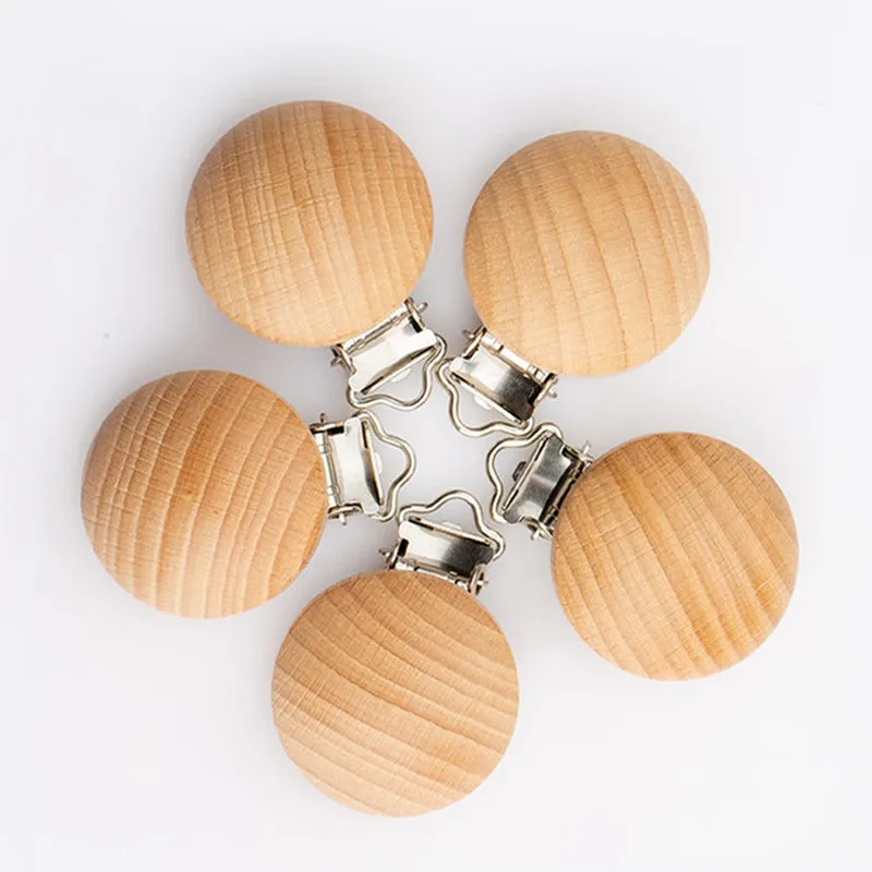 

5pcs Baby Pacifier Clips Metal Wooden Baby Pacifier Holder Infant Nipple Holder Dummy Clip Beads Soother Teether Feeding Care