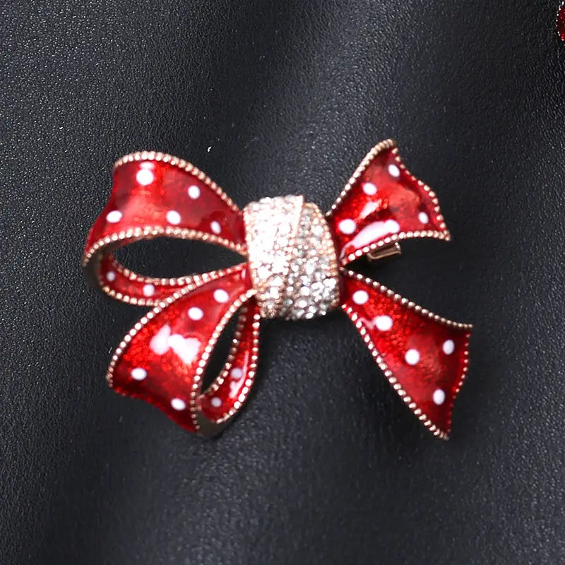 

Cute bow brooch Princess style Japanese badge corsage pin Clothing neckline hat accessories Female jewelry Christmas gift