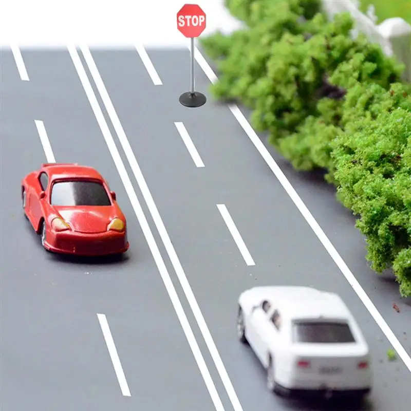 

1 Set 5pcs Simulation Road Sign Traffic Sign Toys Safety Educational Toys (Red)