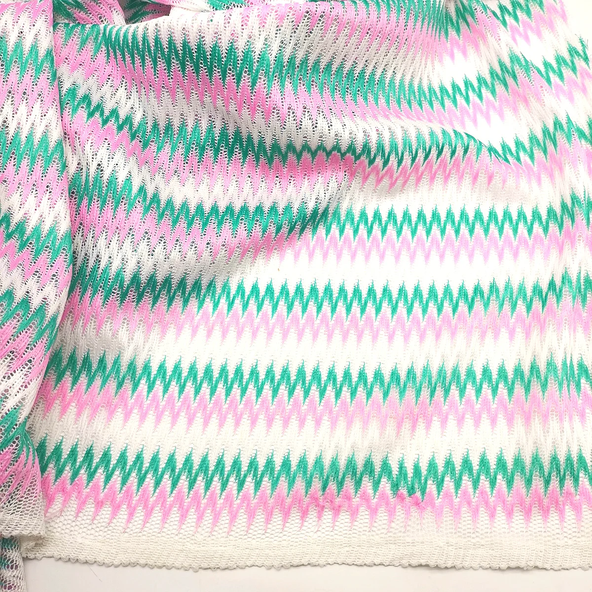 Вязаная кружевная ткань зигзаг для платья сетчатая в полоску кленовый лист