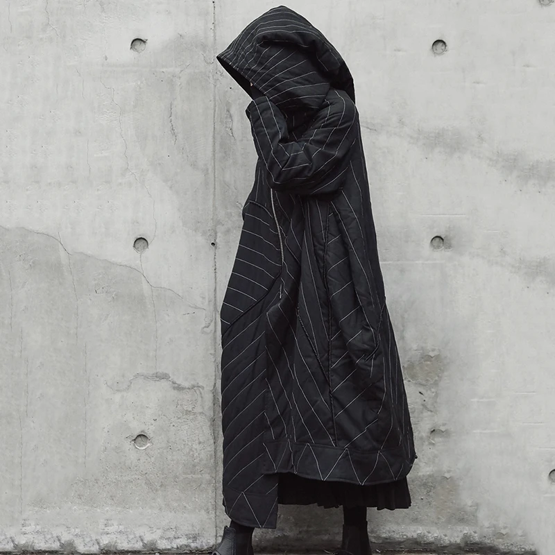 [EAM] длинное пальто с капюшоном в черную полоску разрезом хлопковой подкладкой