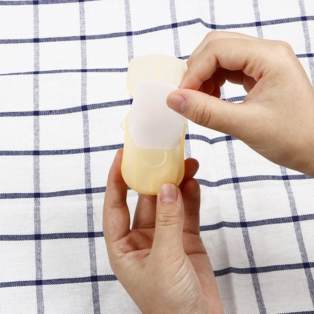 

1Boxes Soap Flakes Convenient Washing Hand Bath Clean Sterile Travel portable Scented Slice Sheets Foaming Box Paper