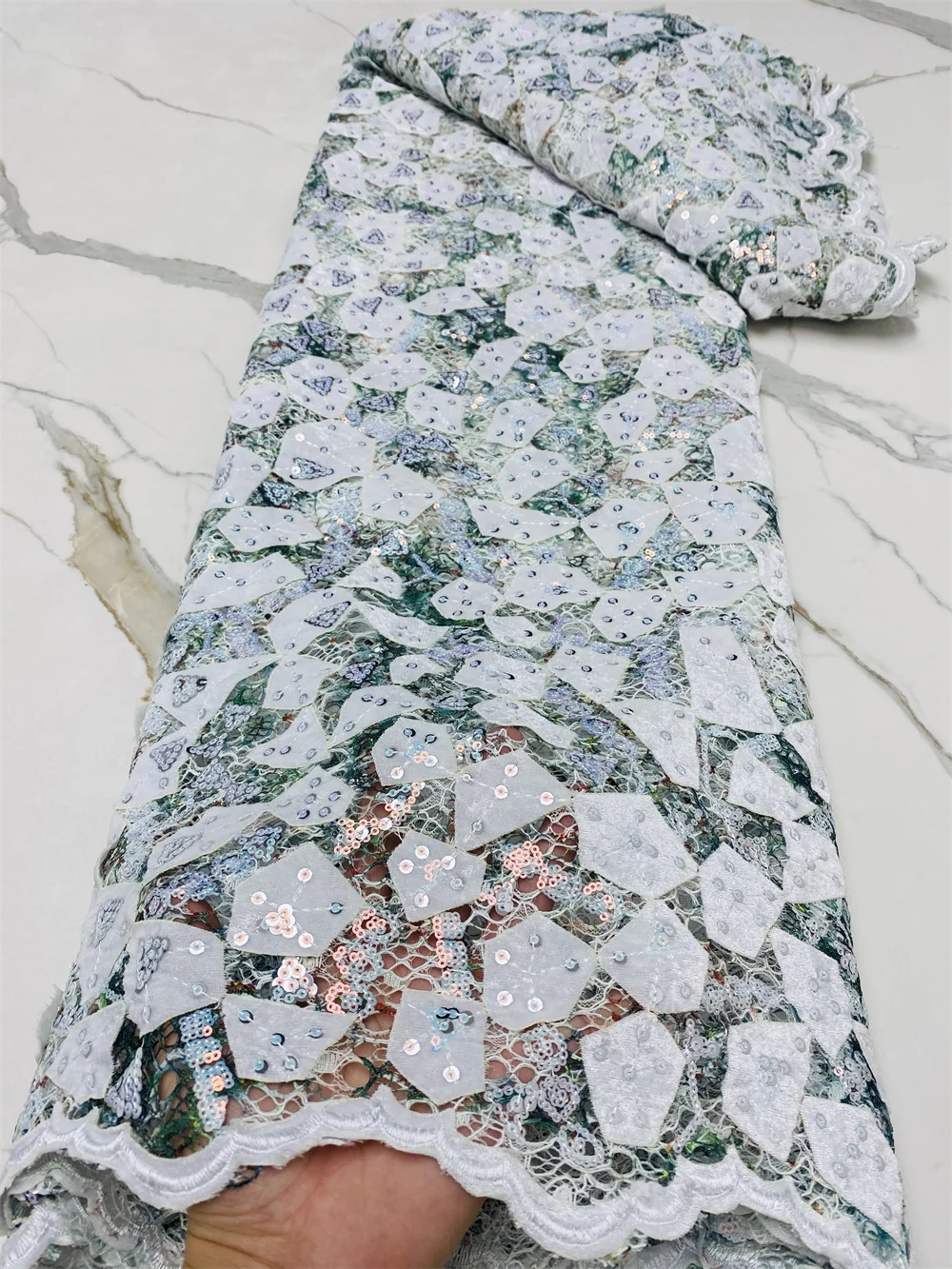 

Африканская кружевная ткань 2021 высокое качество нигерийская кружевная ткань французские пайетки бархатная кружевная вышивка для свадебно...