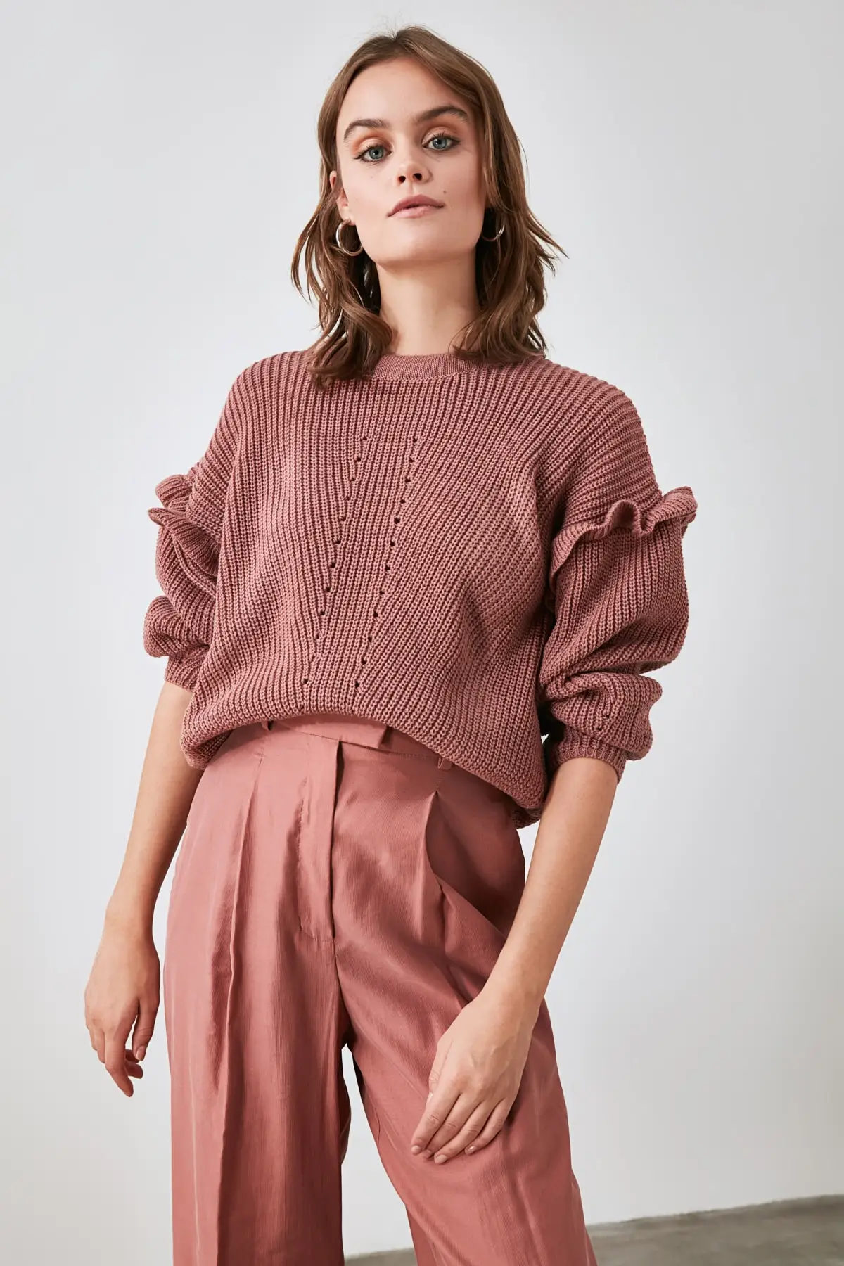 

Trendyol Handles Frilly Knitwear Sweater TWOAW21KZ1949