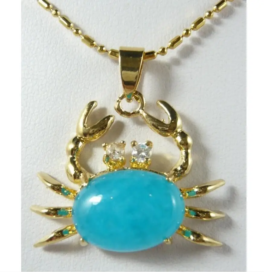 

Краб-кулон светло-голубой нефритовый 13*18 мм