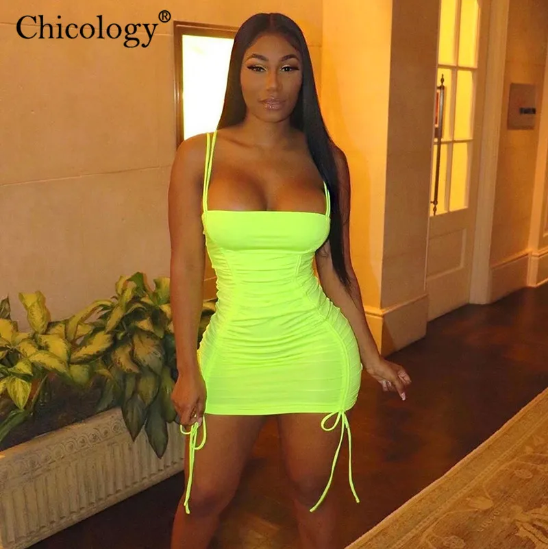 Chicology неоновое тонкие на бретельках лямках облегающее обтяжку мини платье