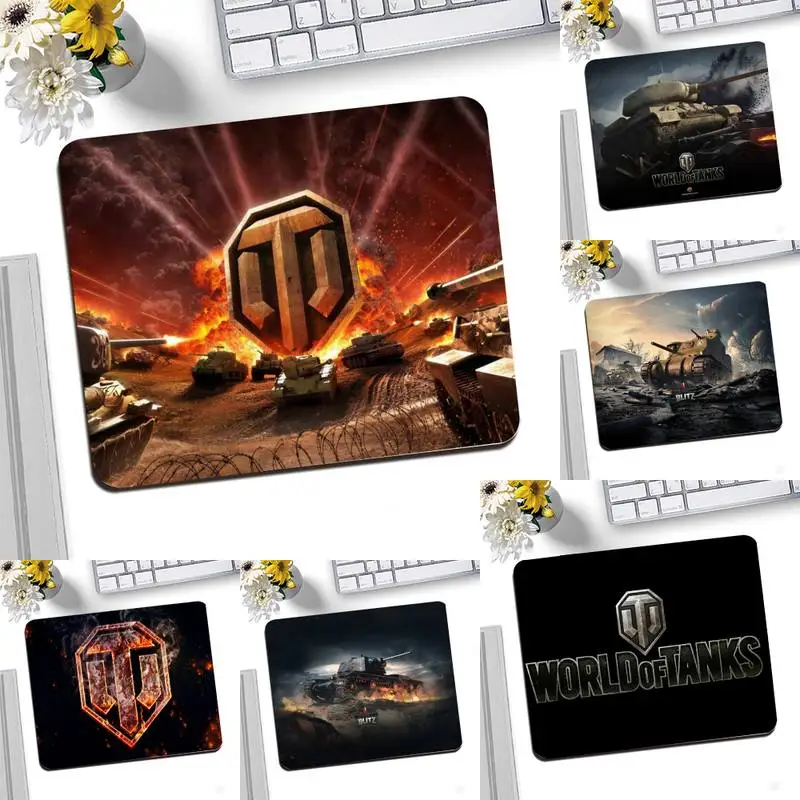 

YNDFCNB The World of Tanks Laptop Computer Mousepad Desktop Mousepad Gaming Small Mouse Pad 25X20CM Keyboard Mat