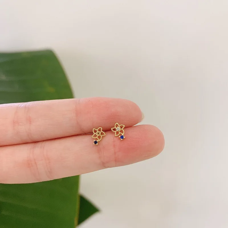 

New Korean Trendy Round Little Sweet Flower Rhinestone Stud Earrings For Women Elegant Crystal Pendant Jewelry