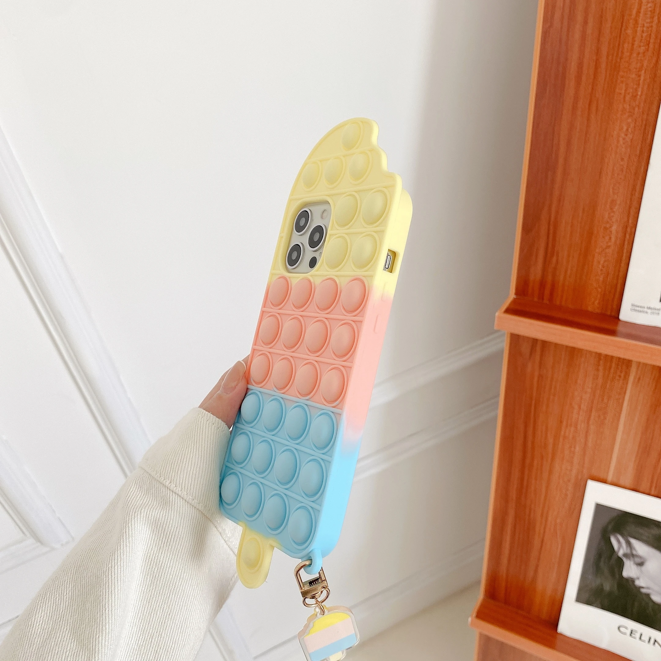 

Squeeze Toy Popit Push Bubble Silicone Phone Case Cover for IPhone 11 12 Pro Max Mini X XS XR XSMAX 8 7 Relive Stress Soft Cover