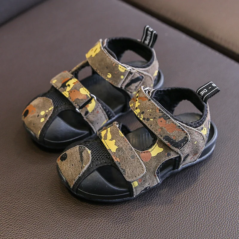 Сандалии для мальчиков модные босоножки на мягкой подошве Нескользящие