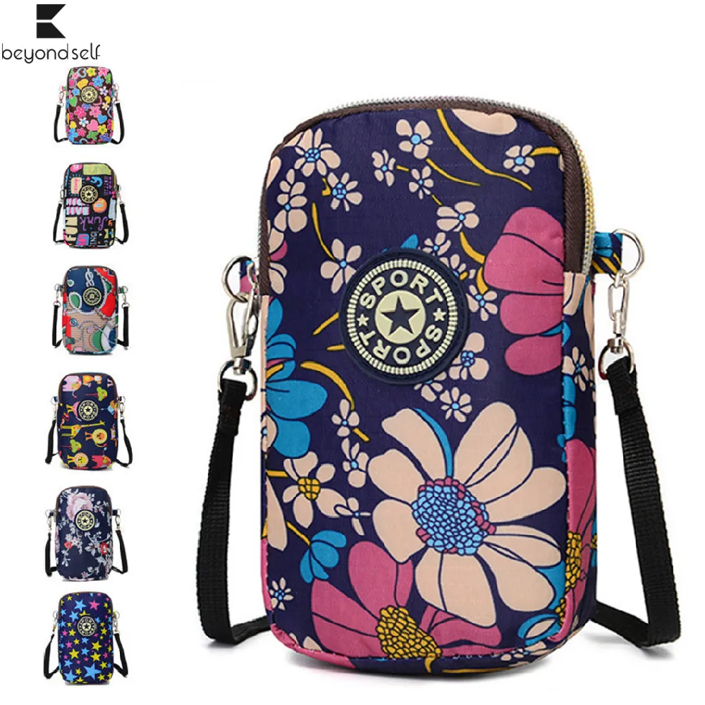 Многофункциональная спортивная сумка на руку переносная для мобильного