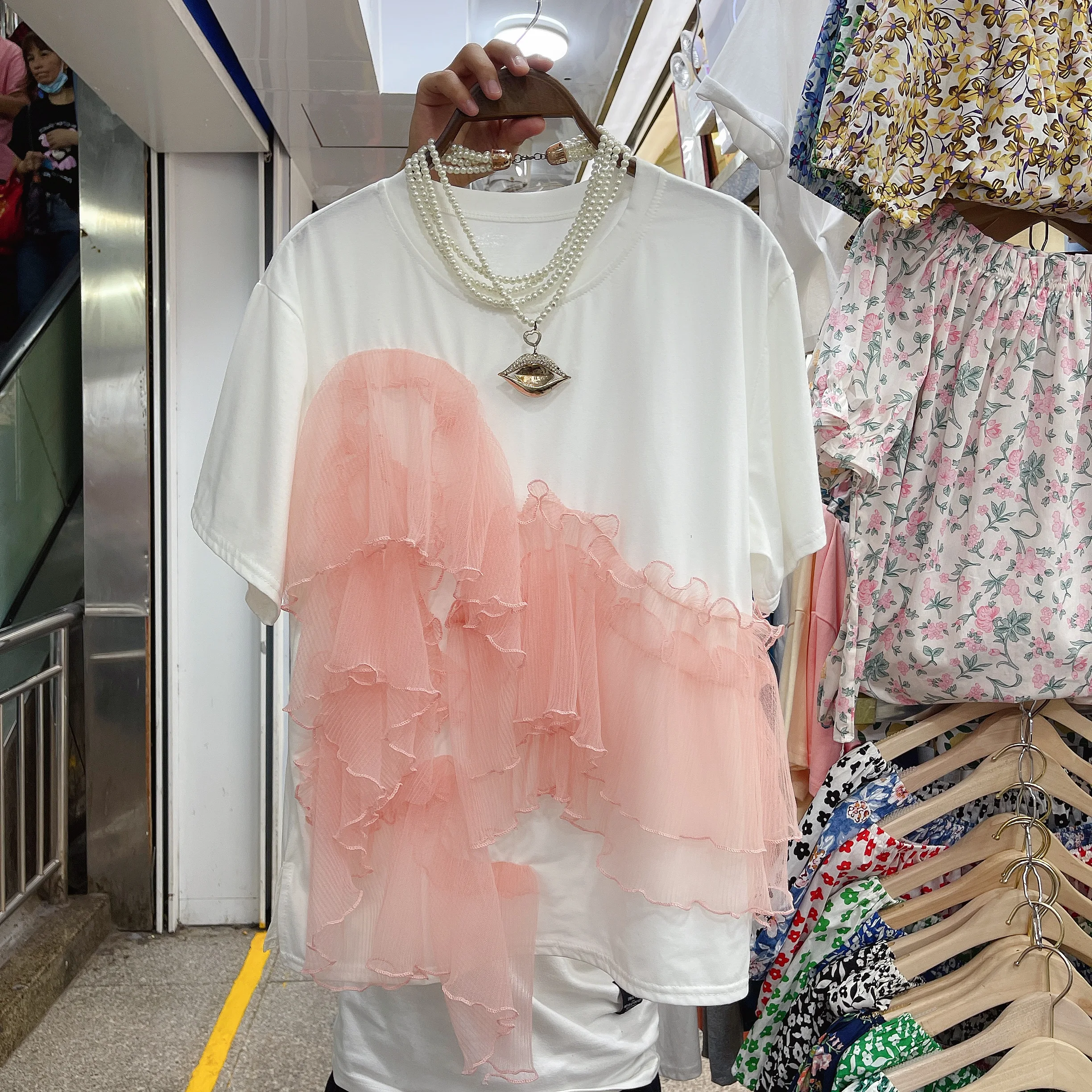 

Футболка женская плиссированная с оборками, Модный хлопковый топ с контрастными прострочками и короткими рукавами, повседневная одежда на ...