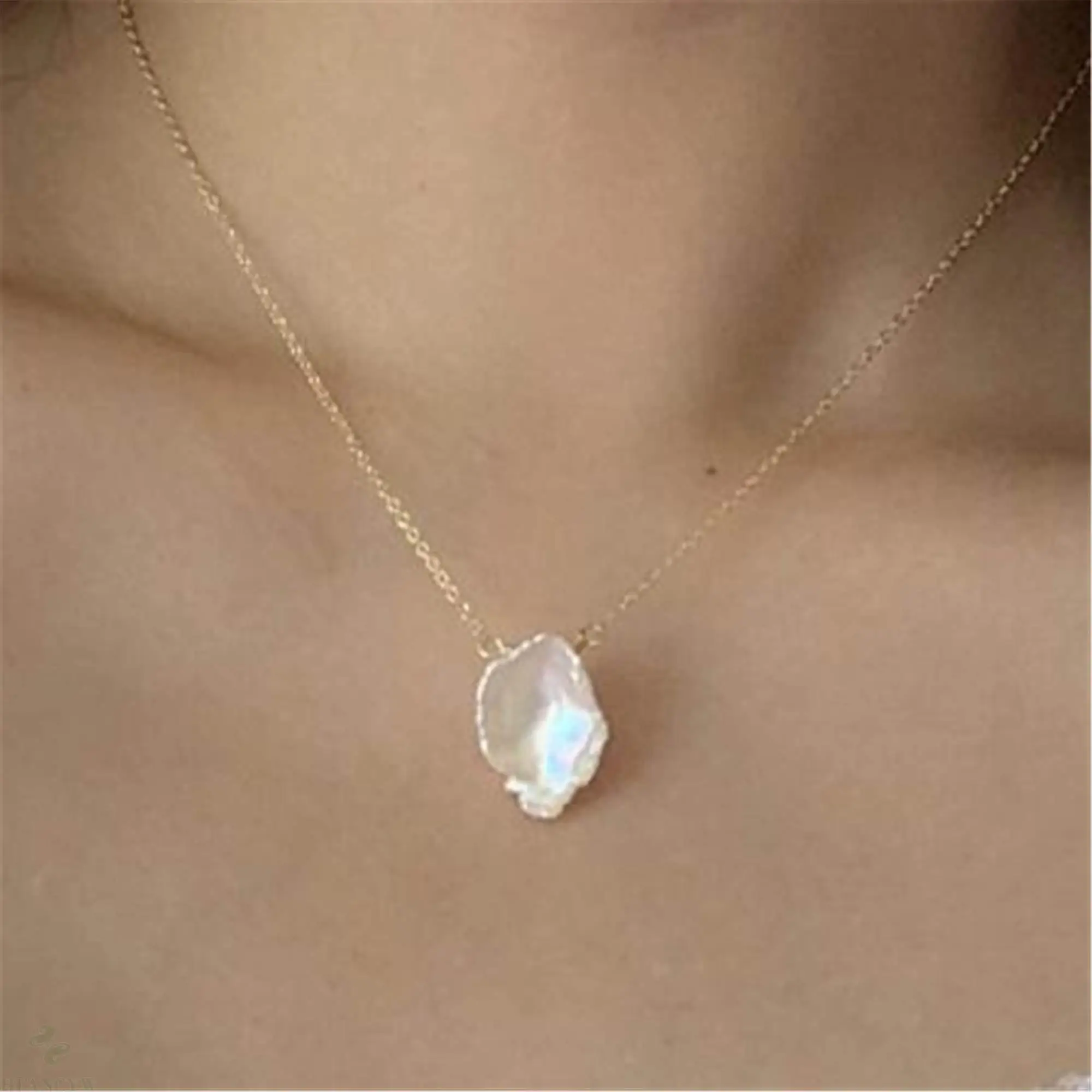 

1pcs 15-16mm White Baroque Pearl Pendant Necklace 18 inches Flawless Wedding Classic