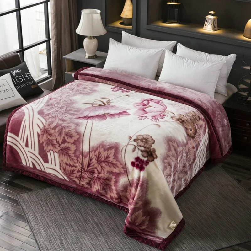 Мягкие теплые пушистые одеяла супертолстые двухслойные норковые для дома зимний