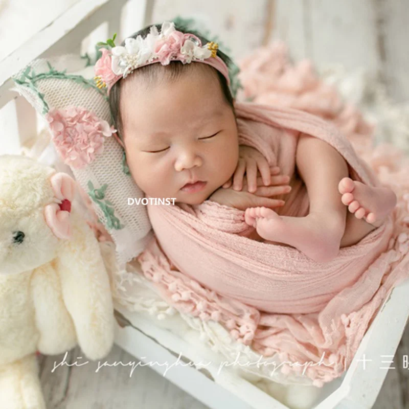 Dvotinst Newborn Photography Props for Baby Soft Rural Floral Posing Mini Pillow Studio Shoot Fotografia Accesorries Photo Props