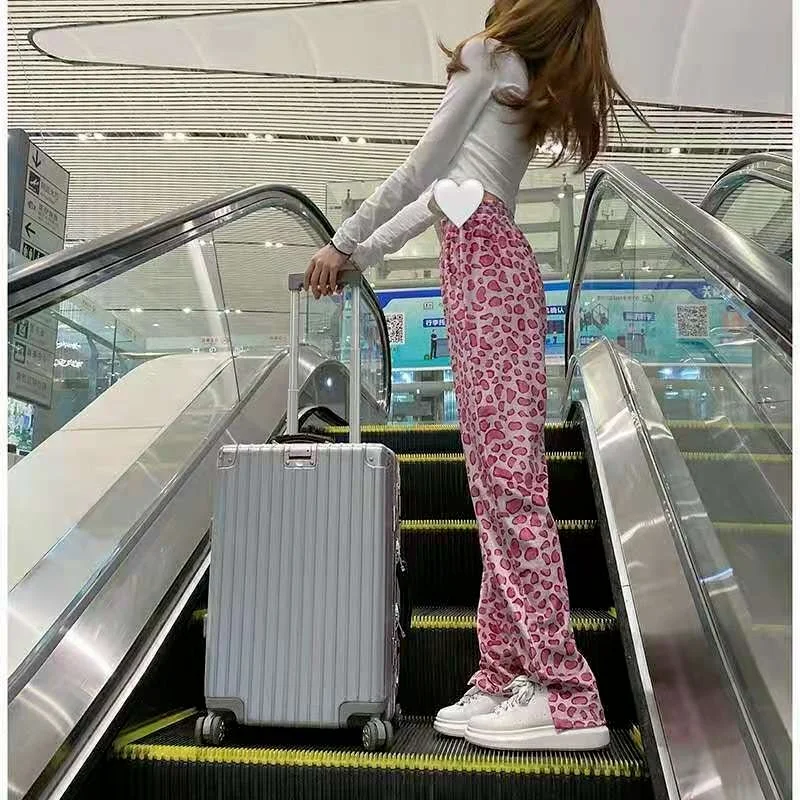 

Pants & Capris
