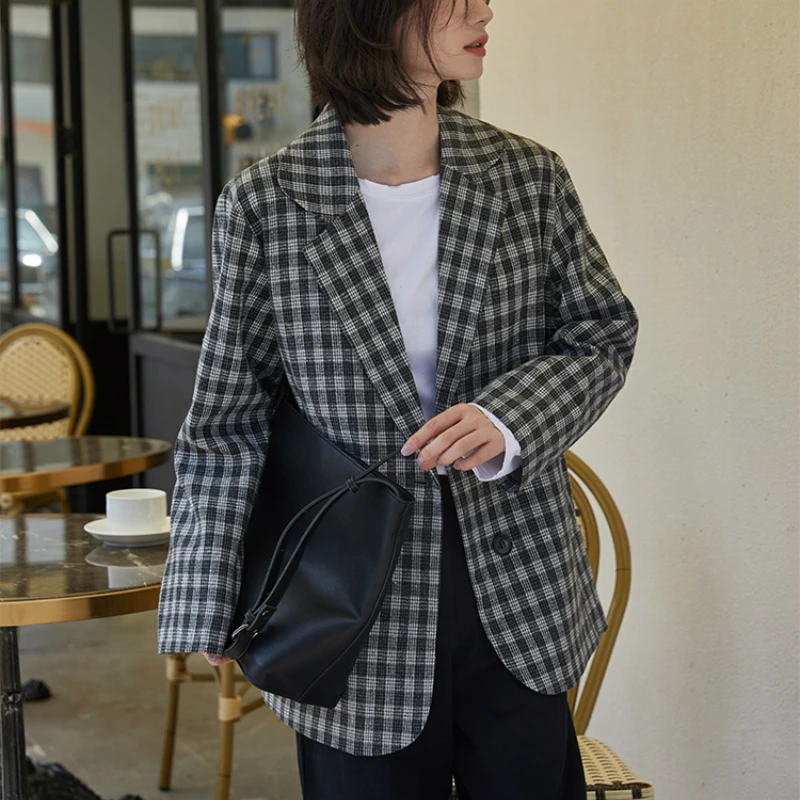 

Women Elegant Plaid Blazer Jackets 2021 Spring Autumn Long Sleeve Double Button Woolen Suits Coats Female New Fashion Outwear
