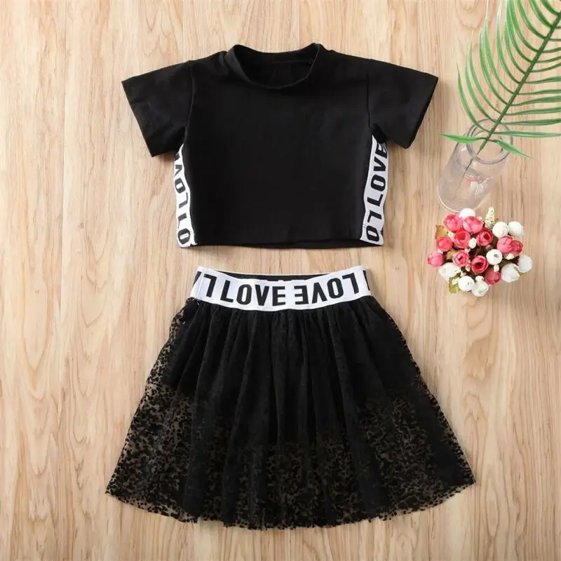 Спортивный костюм летняя черная футболка с коротким рукавом топ юбка надписью Love