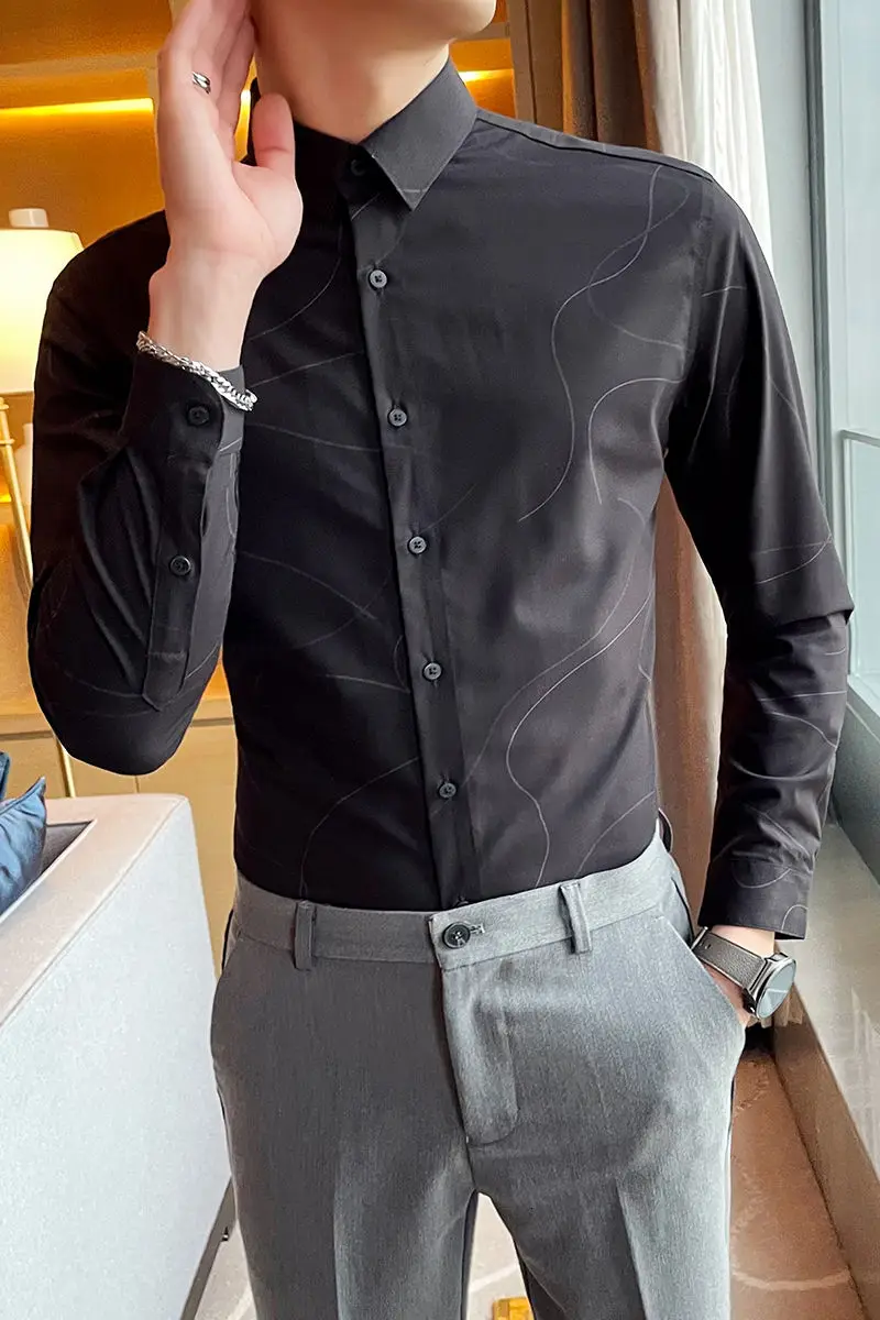 

2021 Spring New British Abstract Strip Mens Shirts Casual Slim Fit Long Sleeve Men Shirt Men's Men's White Time Limited