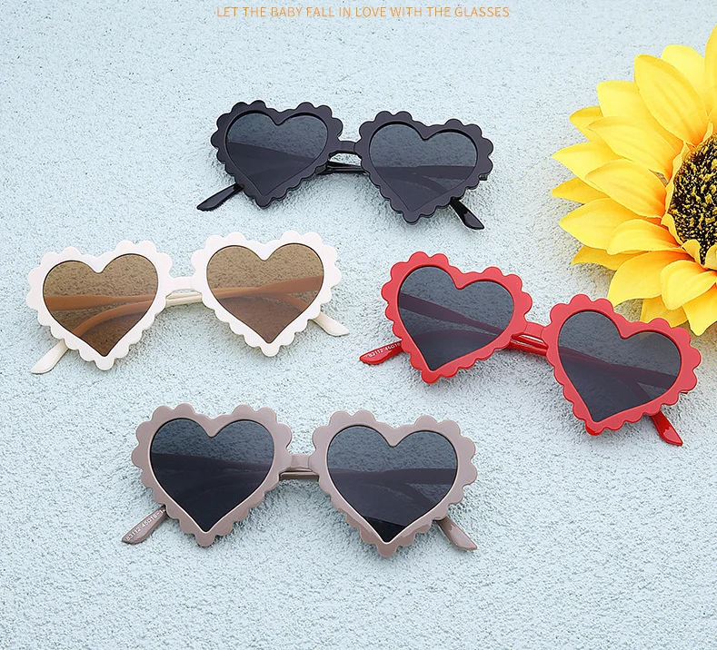 

Cute Baby Cartoon Glasses Heart-shaped Fashion Boys and Girls Anti Ultraviolet Sunglasses Personality Children Love