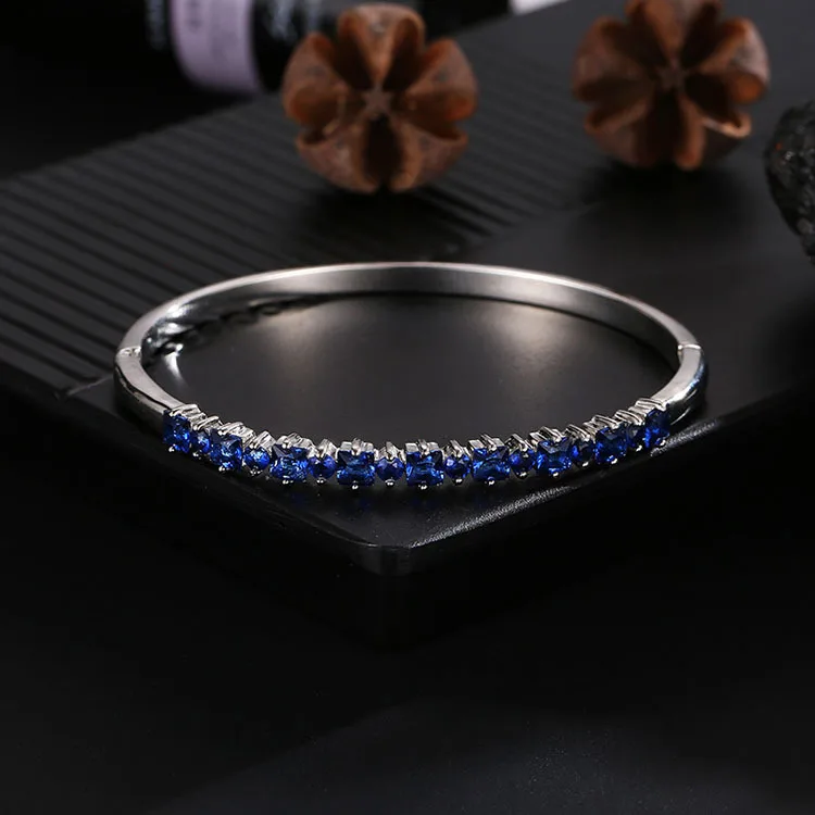 

Half circle zircon inlaid diamond bracelet bracelet women European and American fashion zircon bracelet new hot sale