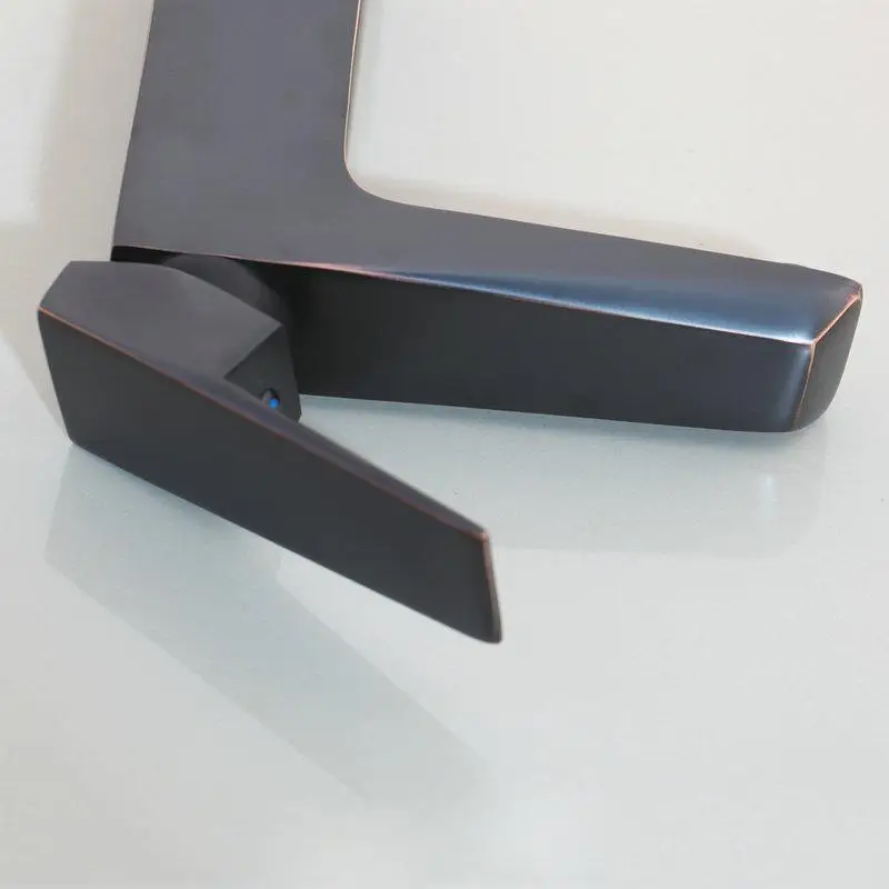 Новый черный ORB Твердый латунный кран для ванной комнаты с креплением на палубе